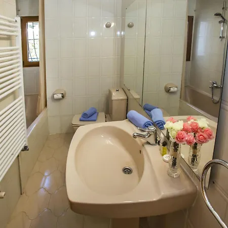 Mirlo Canta By Interhome